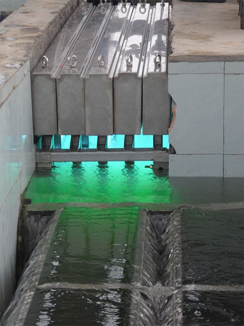 游泳池水消毒可以用紫外线消毒吗